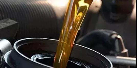 柴機油與汽機油到底有什么區(qū)別？